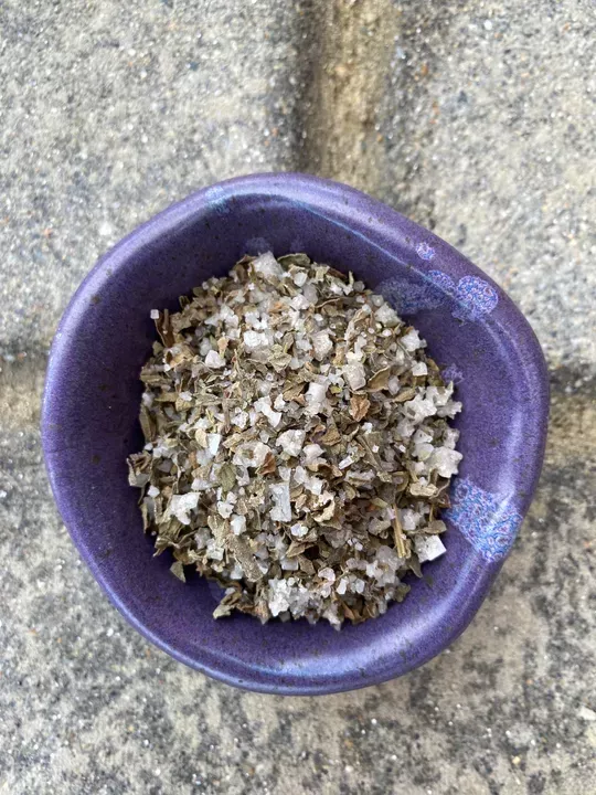 1 lb Basil Sea Salt